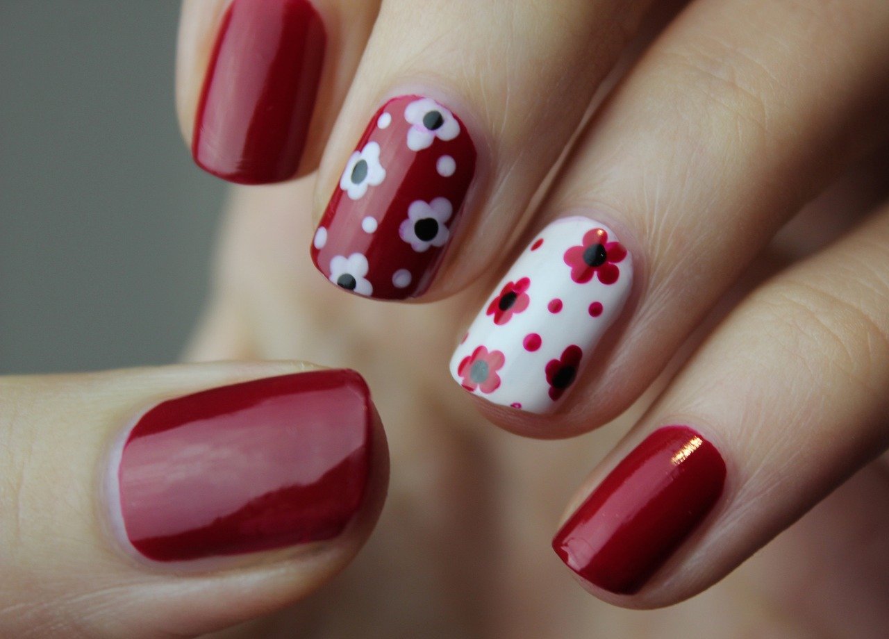 Gel Nail Polish Application
